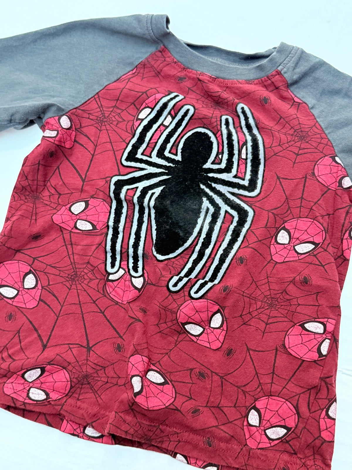 Marvel Spider-Man Raglan T-Shirt Size 7