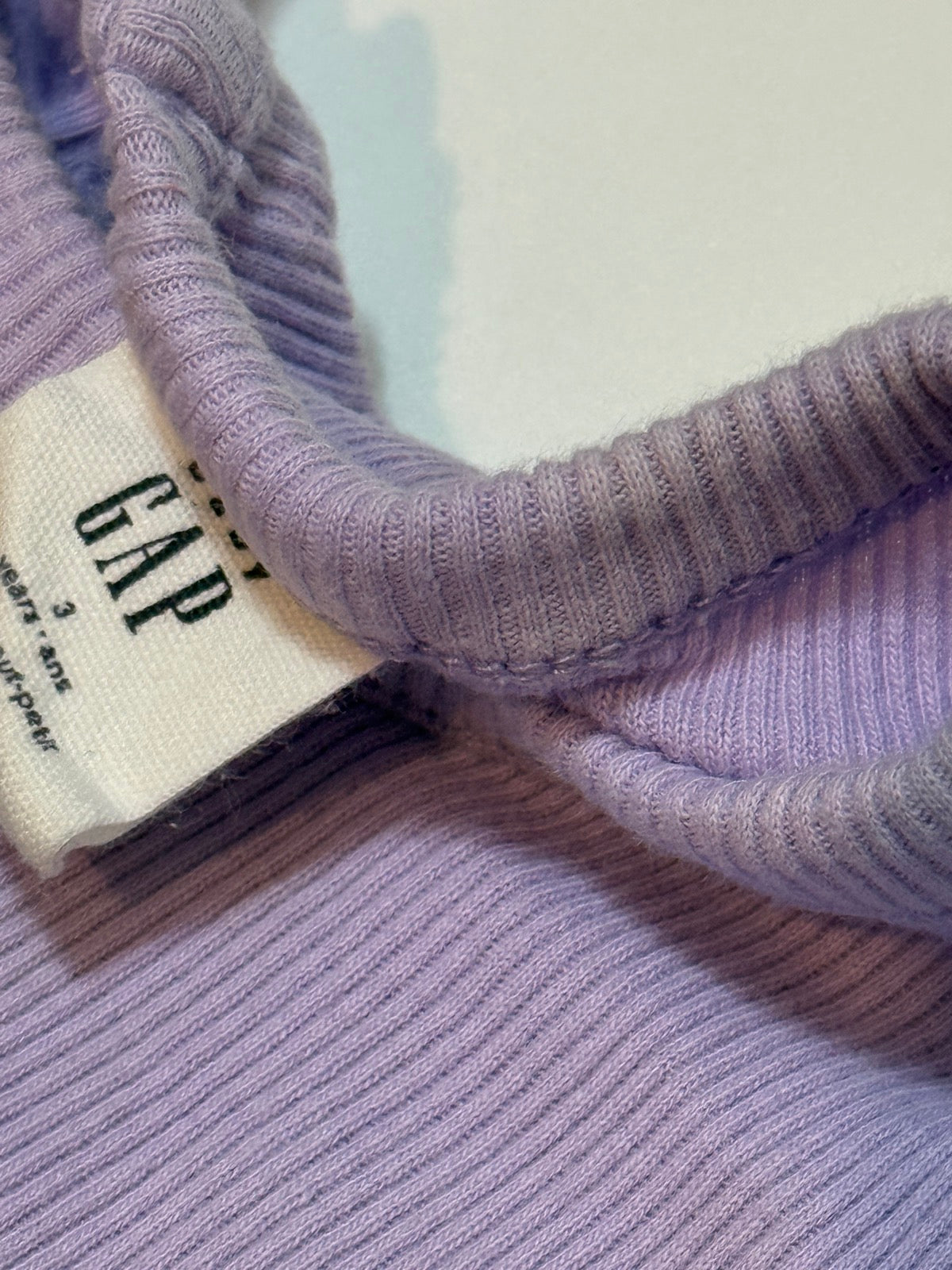 Gap Lavender Ruffle Sleeve Ribbed Top 3T