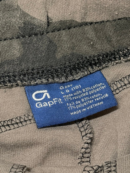 Gap Fit Camo Sweat Shorts Size LG (10)