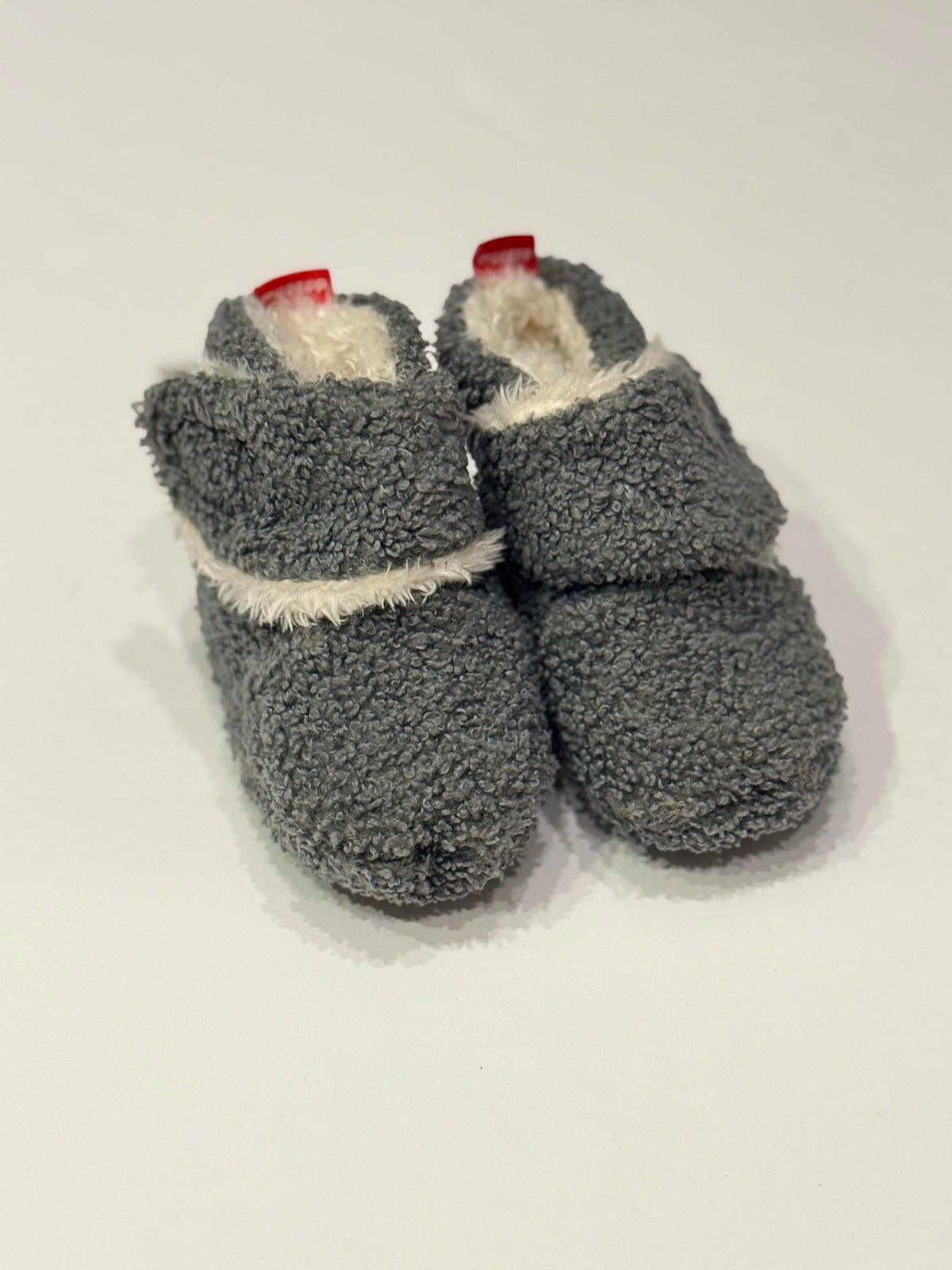 Myggpp Grey Sherpa Baby Booties