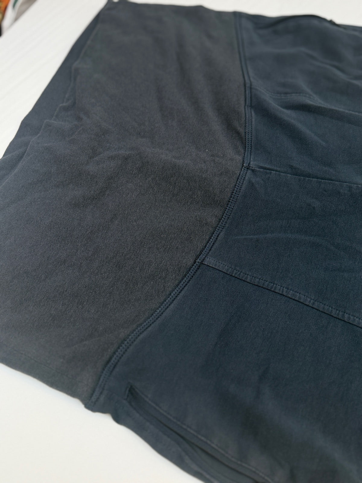 Old Navy Active Maternity Joggers Size Large
