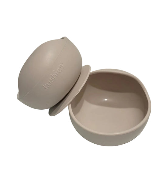 SILISCOOP par Kushies Bol ergonomique en silicone avec ventouse
