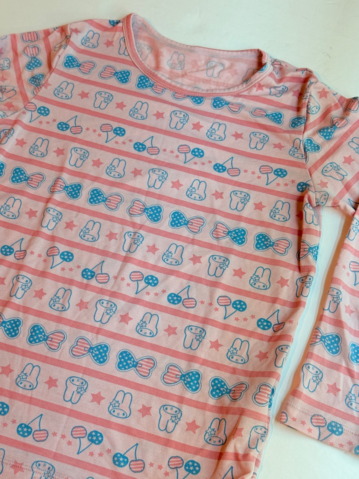 Uniqlo Heattech Pink Printed Top Size 5-6Y