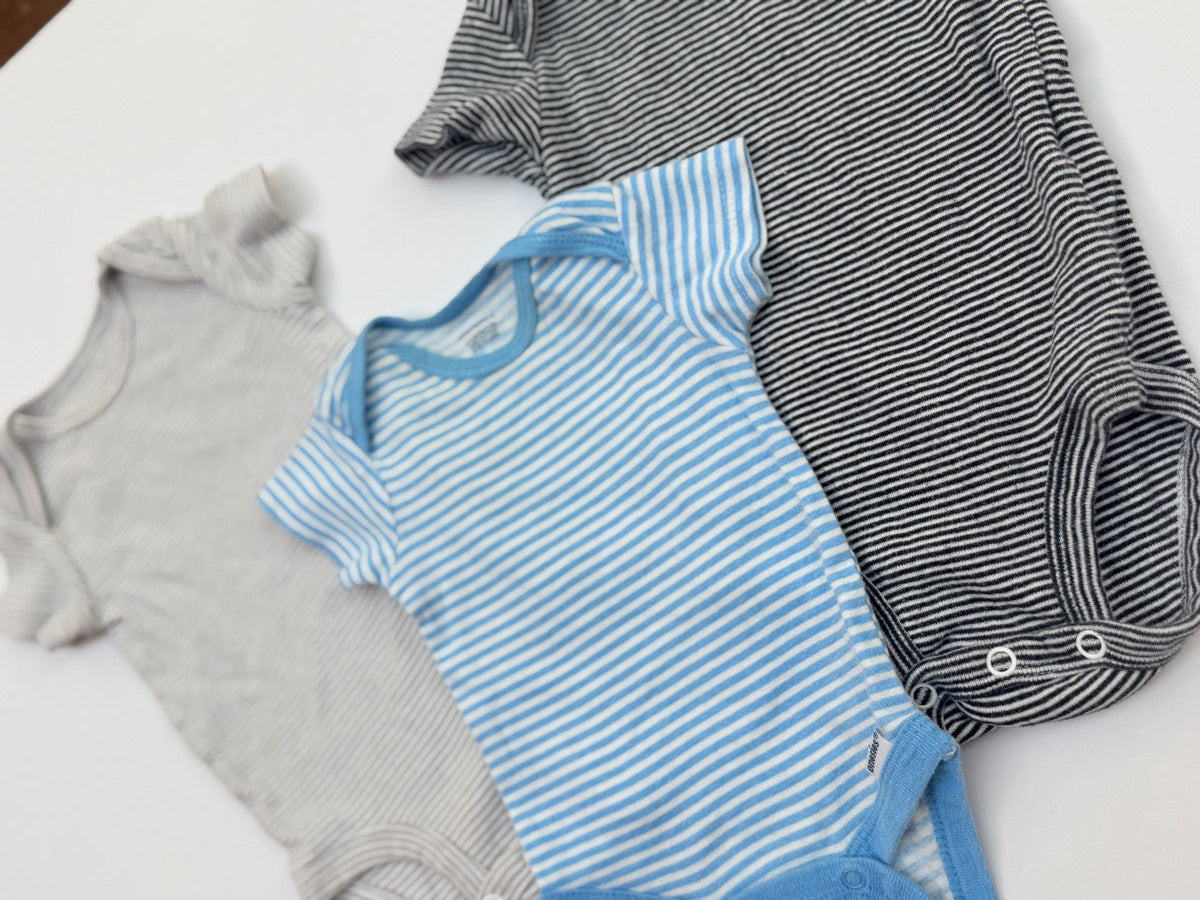 Gerber & Carter's Striped Bodysuit Bundle 0-3M