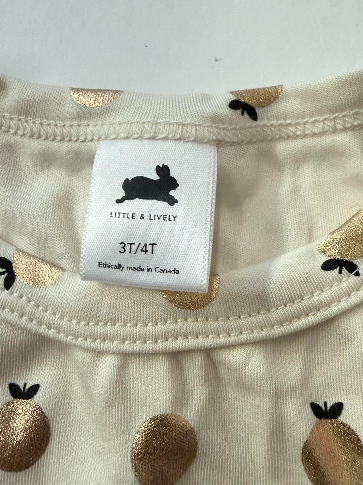 Little & Lively Gold Pineapple Tee 3T 4T