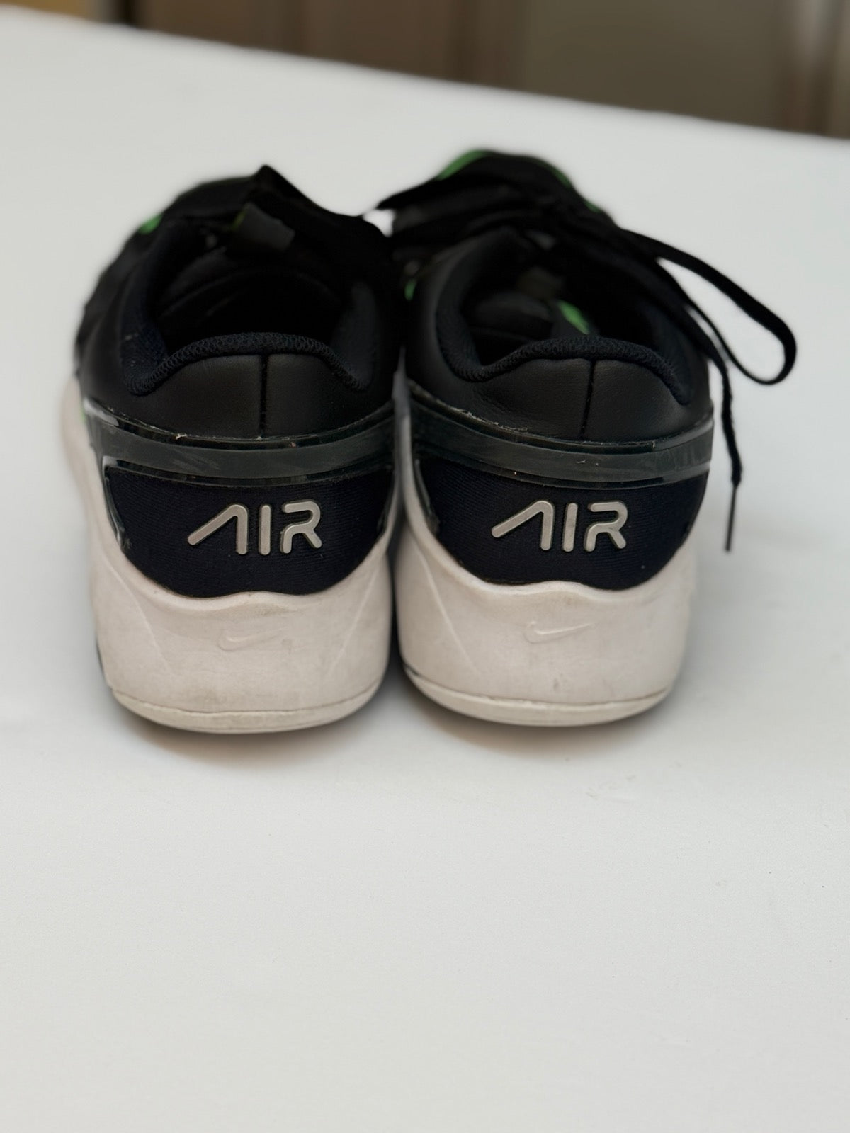 Nike Air Max Bolt Sneakers Size 6Y
