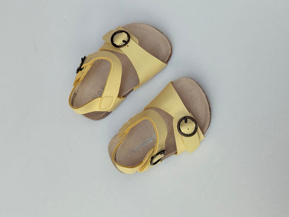 Old Navy Butter Creme Sandals 3-6M