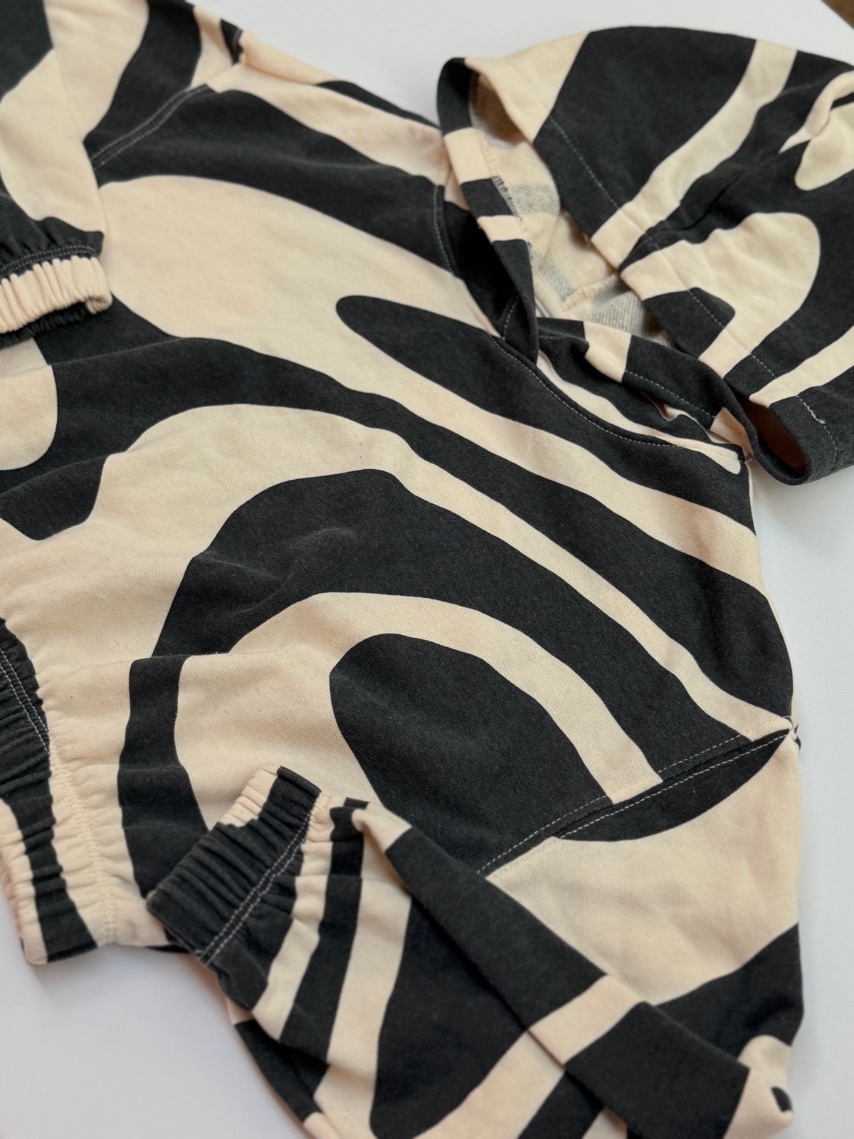 H&M Abstract Crop Hoodie Size 8-10