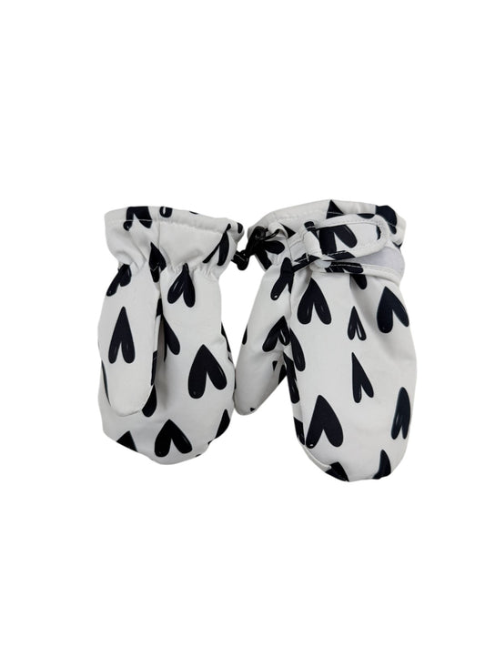 Black & White Heart Print Winter Mittens Size M