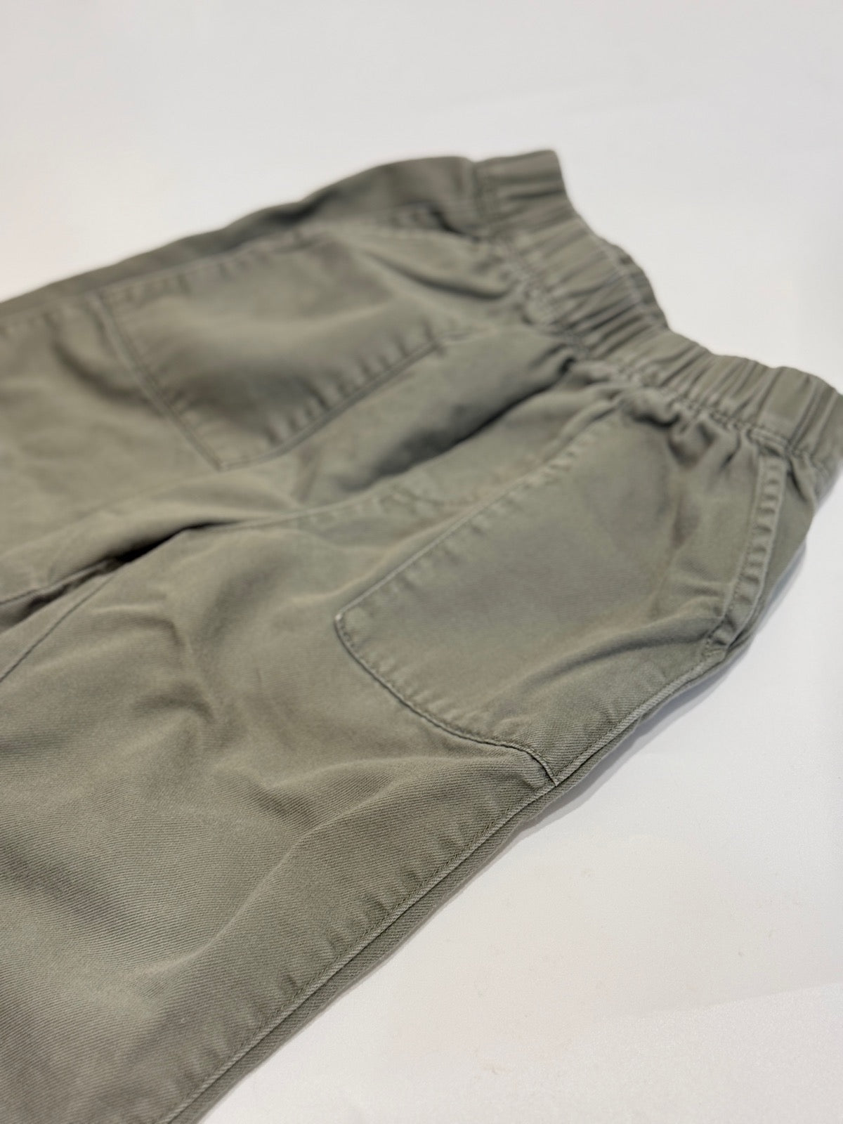 Pantalon vert olive Baby Gap 4 ans