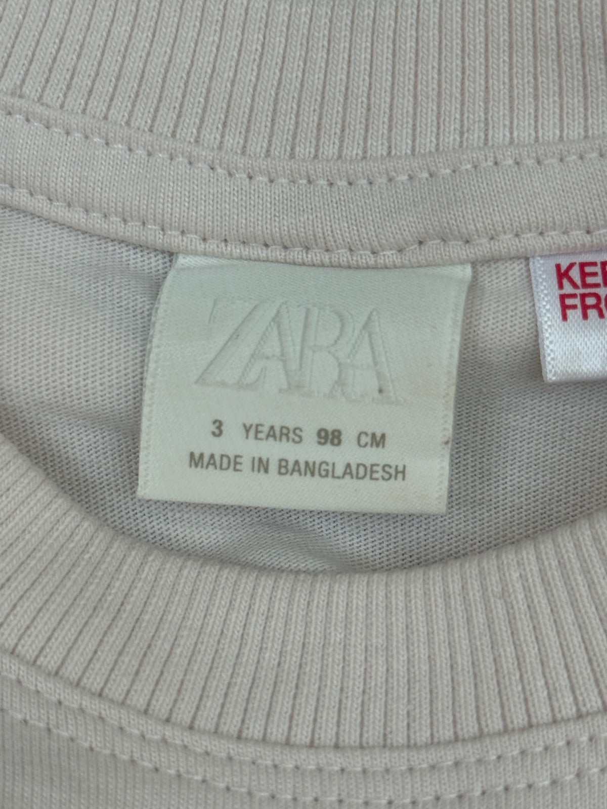 Zara Manhattan 97 Cream T-Shirt 3T