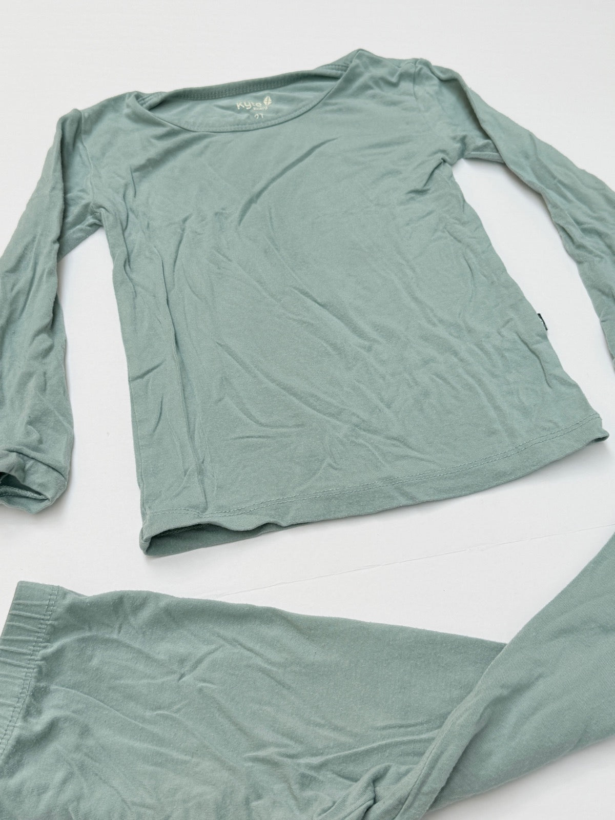 Kyte Baby Sage Green Pajama Set 2T