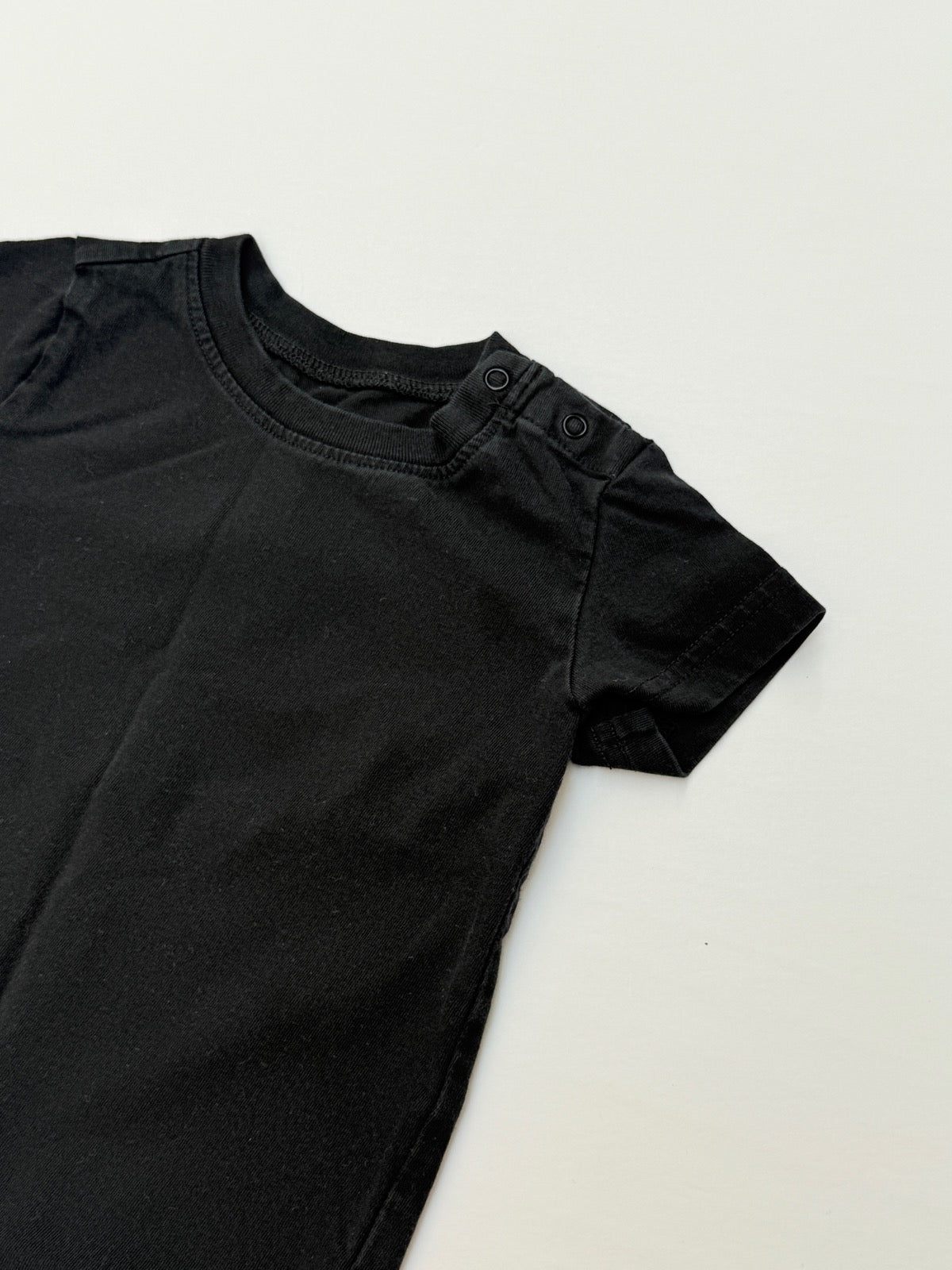Primary Black T-Shirt 12-18M