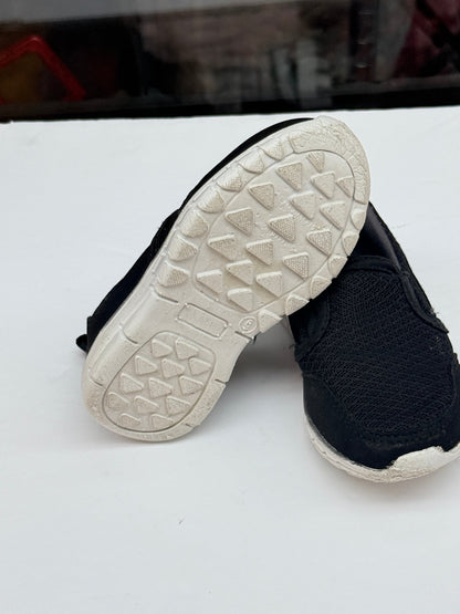 Black Mesh Slip-On Sneakers US6