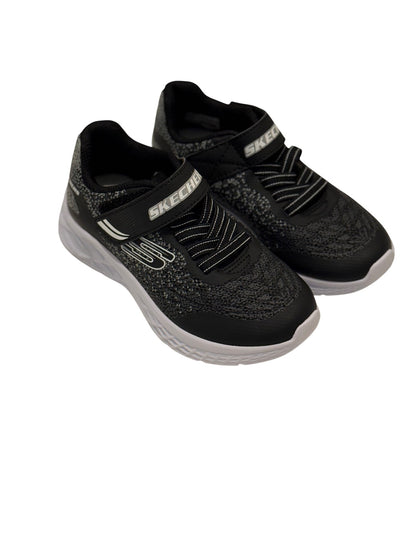 New- Skechers Kids Knit Sneakers Size 11