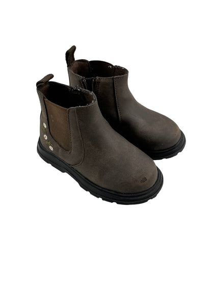 Zara Brown Embroidered Daisy Chelsea Boots