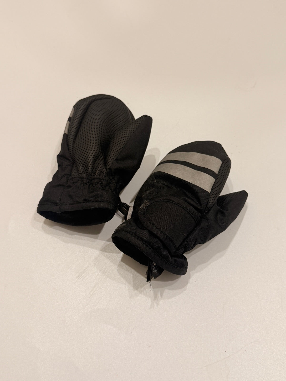 Kids Thinsulate Winter Mittens Reflective Stripe 1-2Y