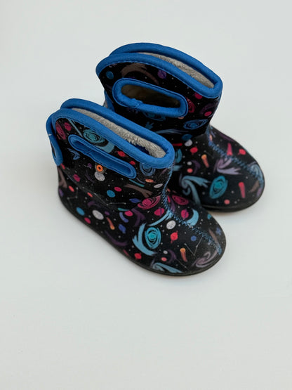 Bogs Baby B-Moc Space Print Boot Size 7