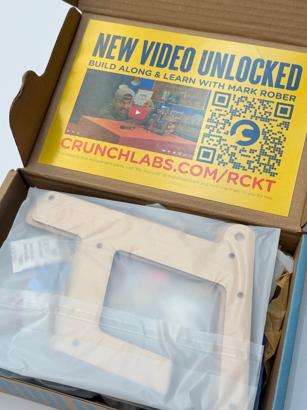 Brand New - CrunchLabs Engineer Range Repeater Build Box Kit 8Y+