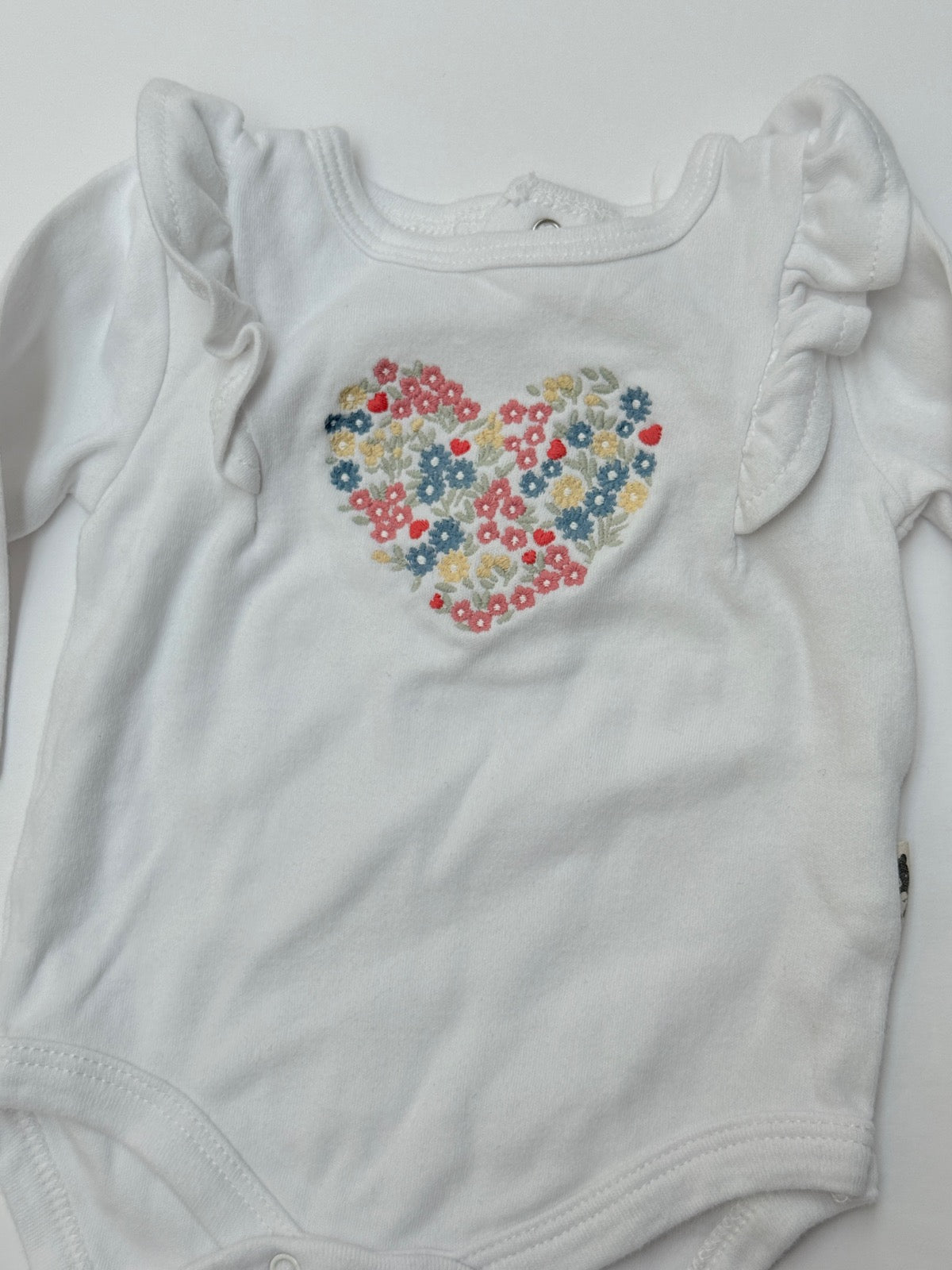 Rabbit + Bear Organic Floral Heart Bodysuit 0-3M