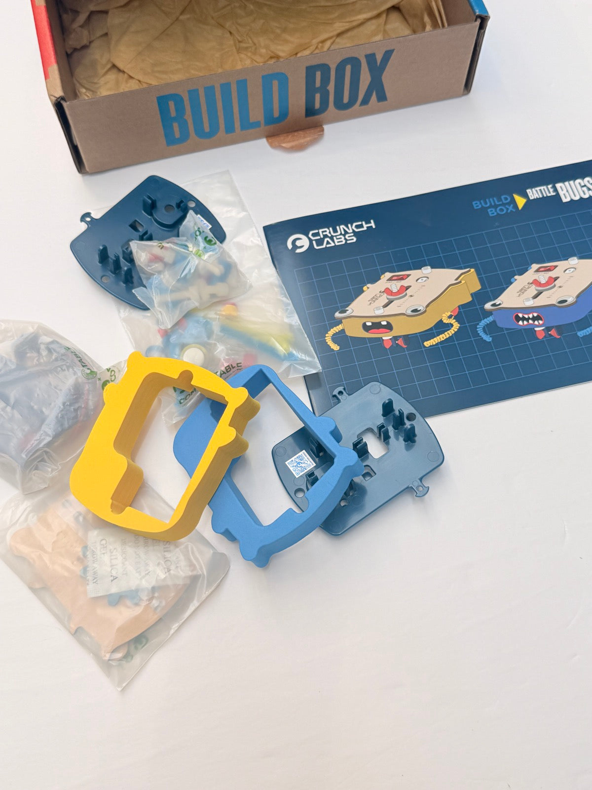 Crunch Labs Battle Bugs Build Box 8Y+