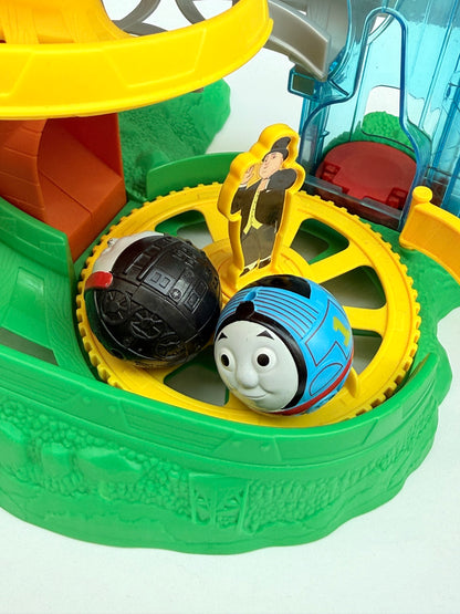 Fisher-Price Thomas Friends Minis Twist-n-Turn Stunt Set