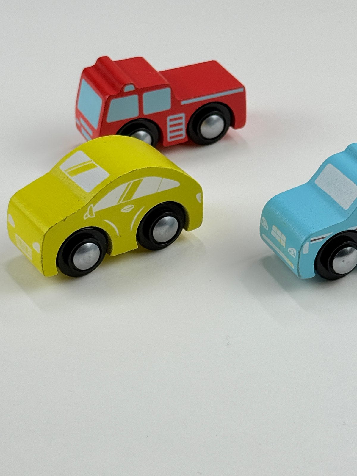 3-Piece Wooden Toy Vehicles Set