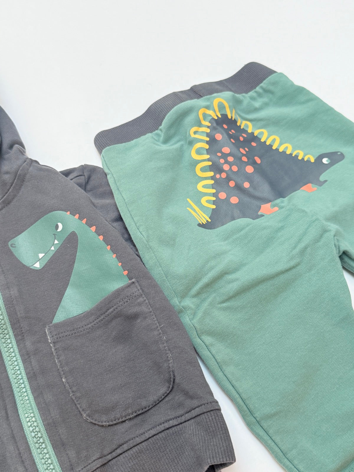 Tommy Bahama Dinosaur Hoodie Set 3-6M