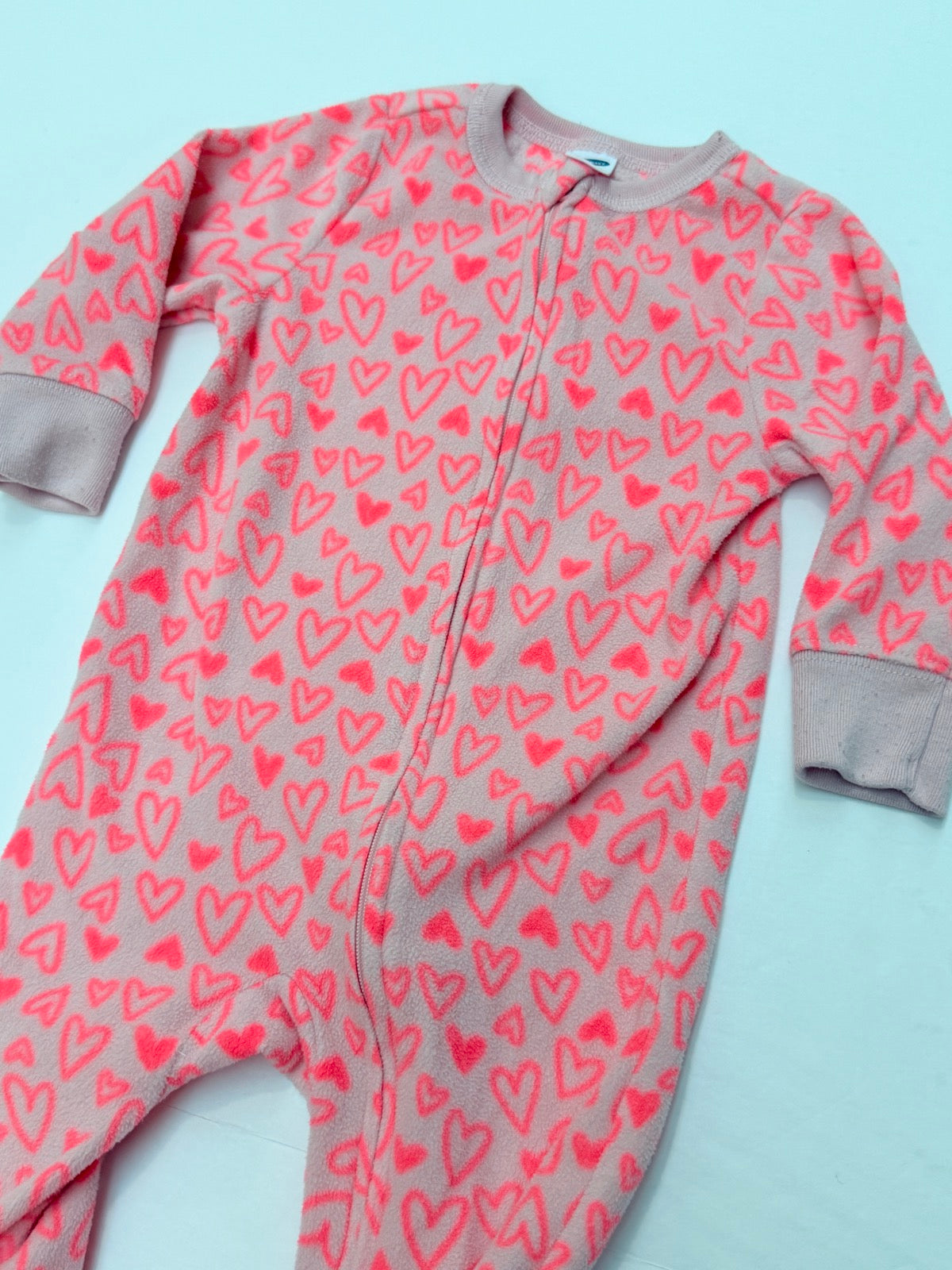 Old Navy Heart Print Footed Sleeper 12-18M