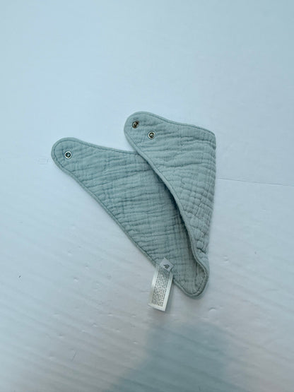 Cloud Island Muslin Bandana Bib One Size
