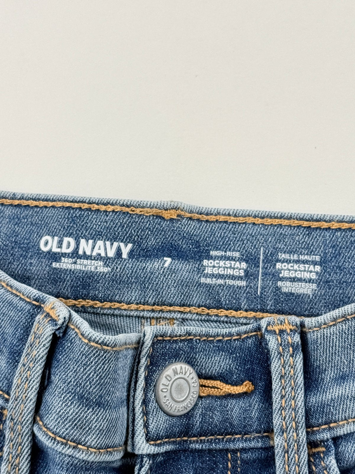 NWT - Old Navy Rockstar High-Rise Jeggings Jeans Size 7