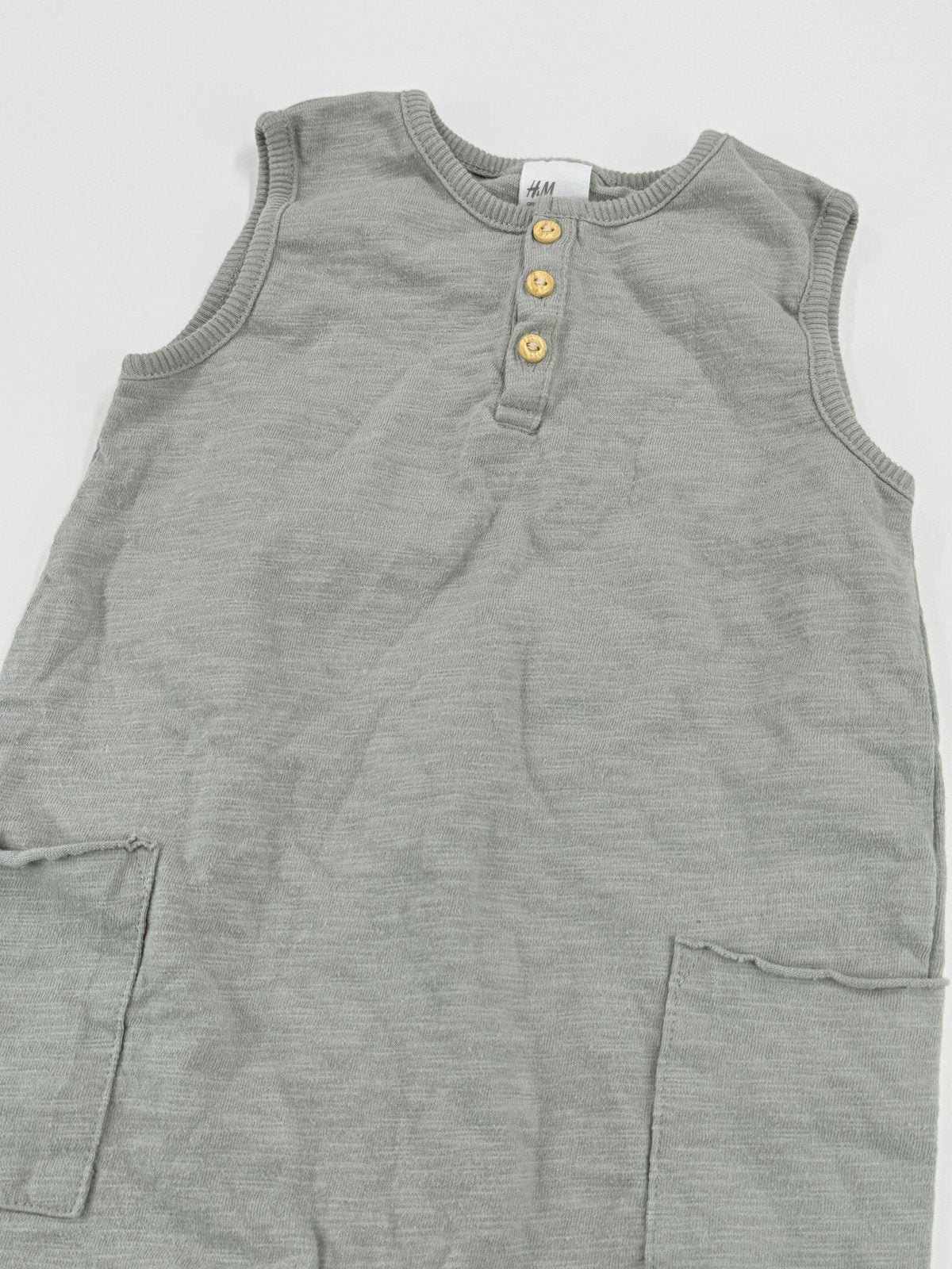H&M Gray Organic Cotton Romper 6-9M