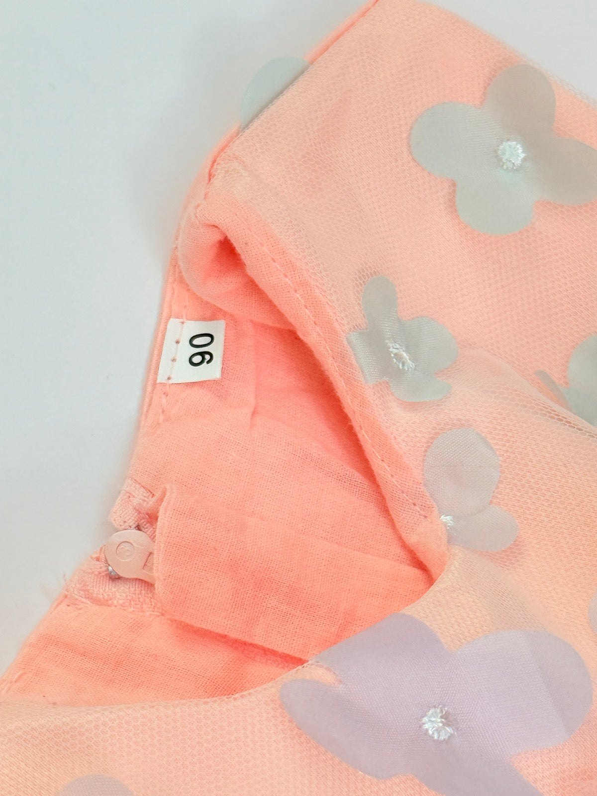 Unknown Peach Tulle Floral Girls Dress Size 6