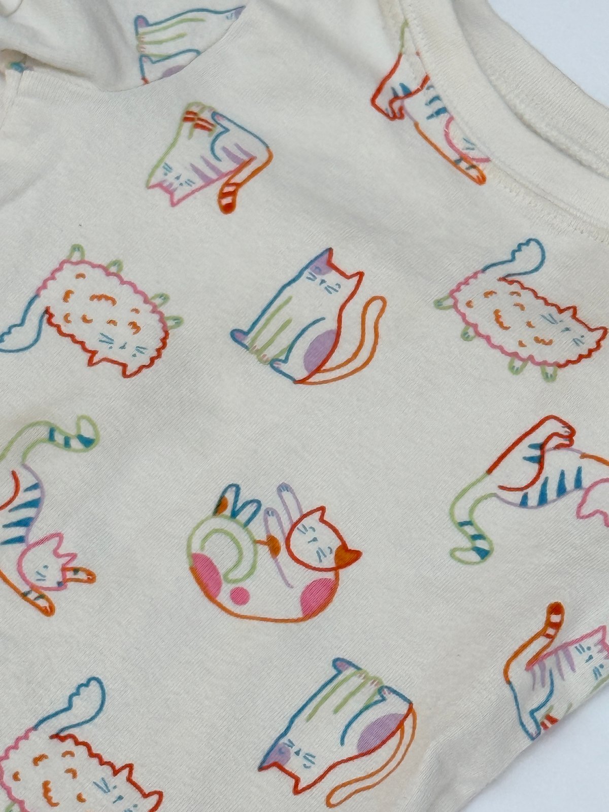 Old Navy Cat Print Pajamas Size 2T
