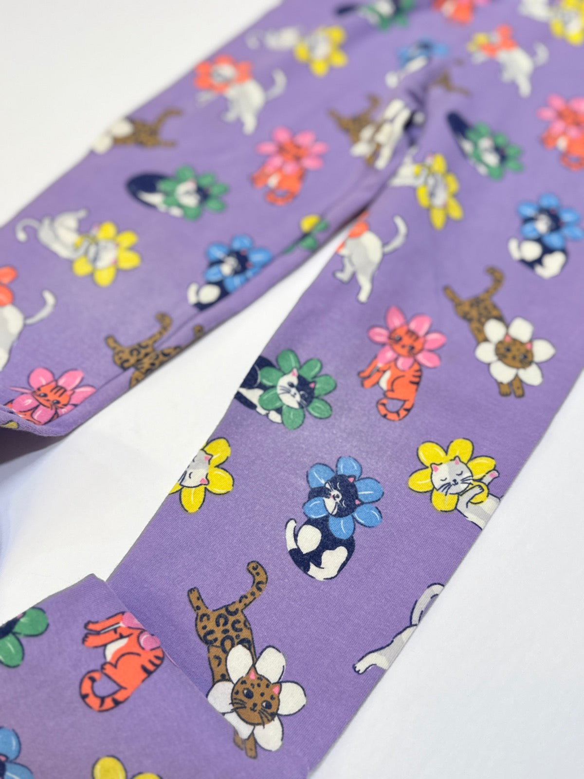 Mini Boden Cat Floral Leggings Size 6-7Y