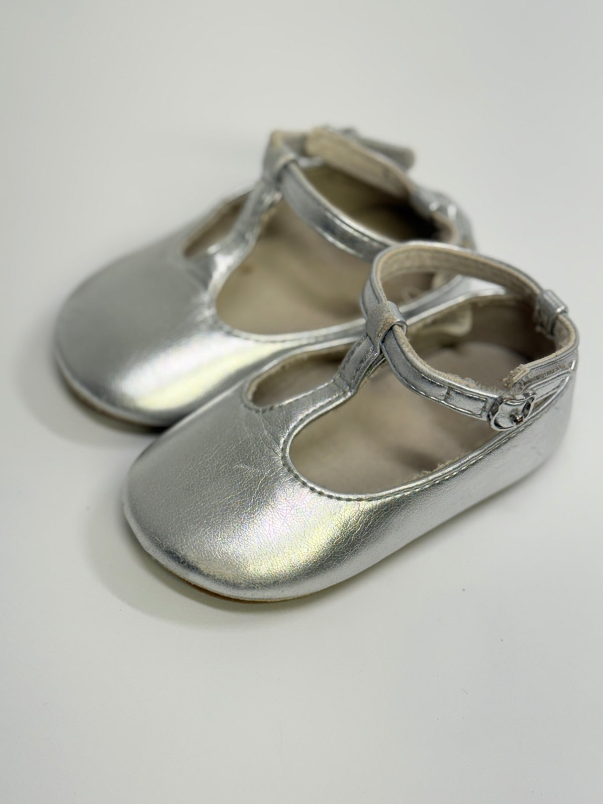 Baby Gap Silver T-Strap Mary Jane Size 3