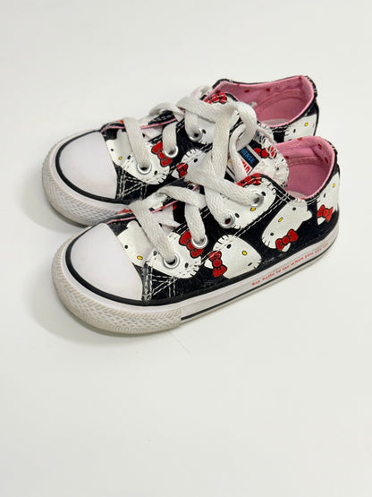 Hello Kitty Converse Chuck Taylor Low Top Size 7