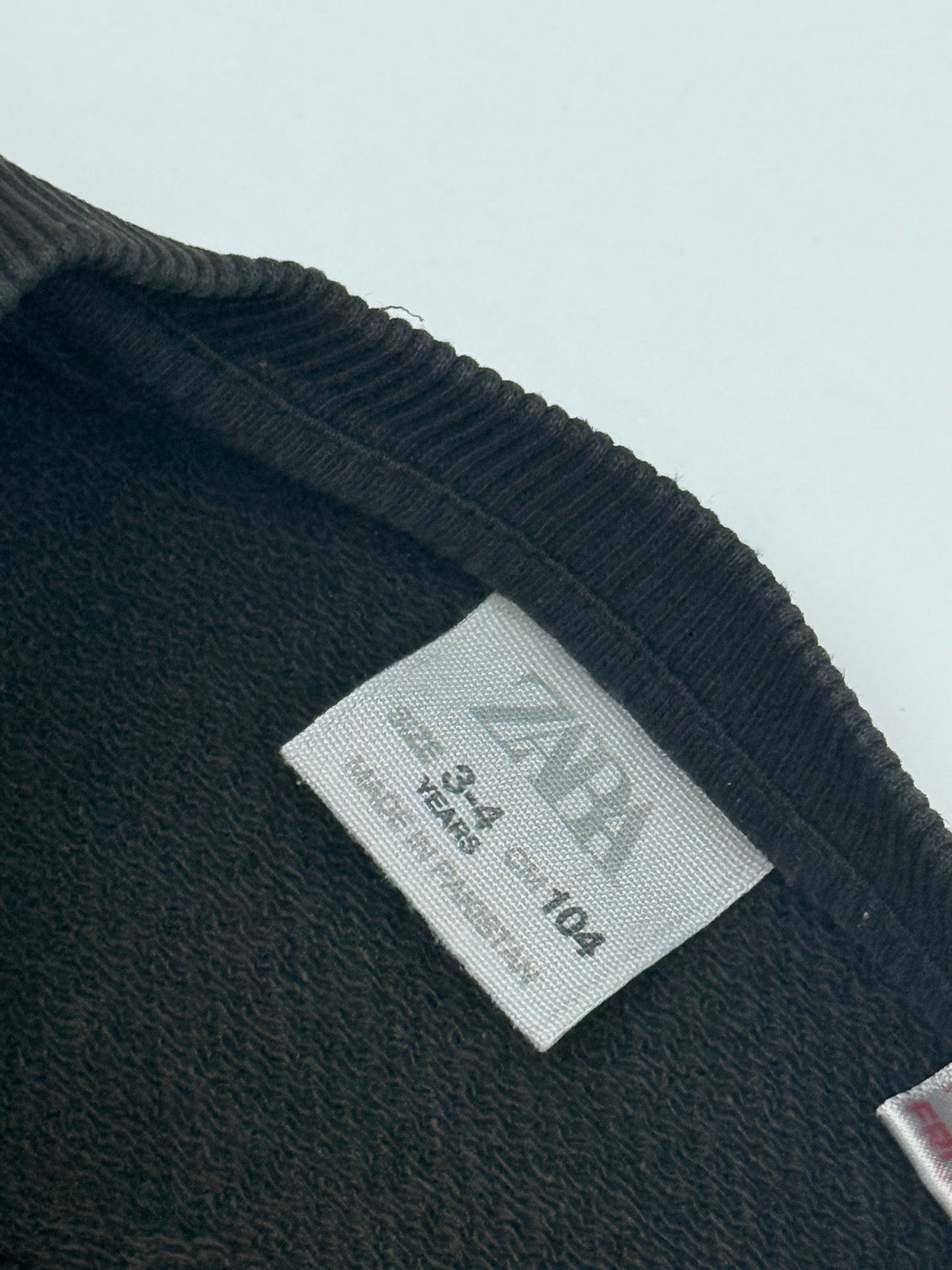 Zara Black Crewneck Sweatshirt 3-4Y
