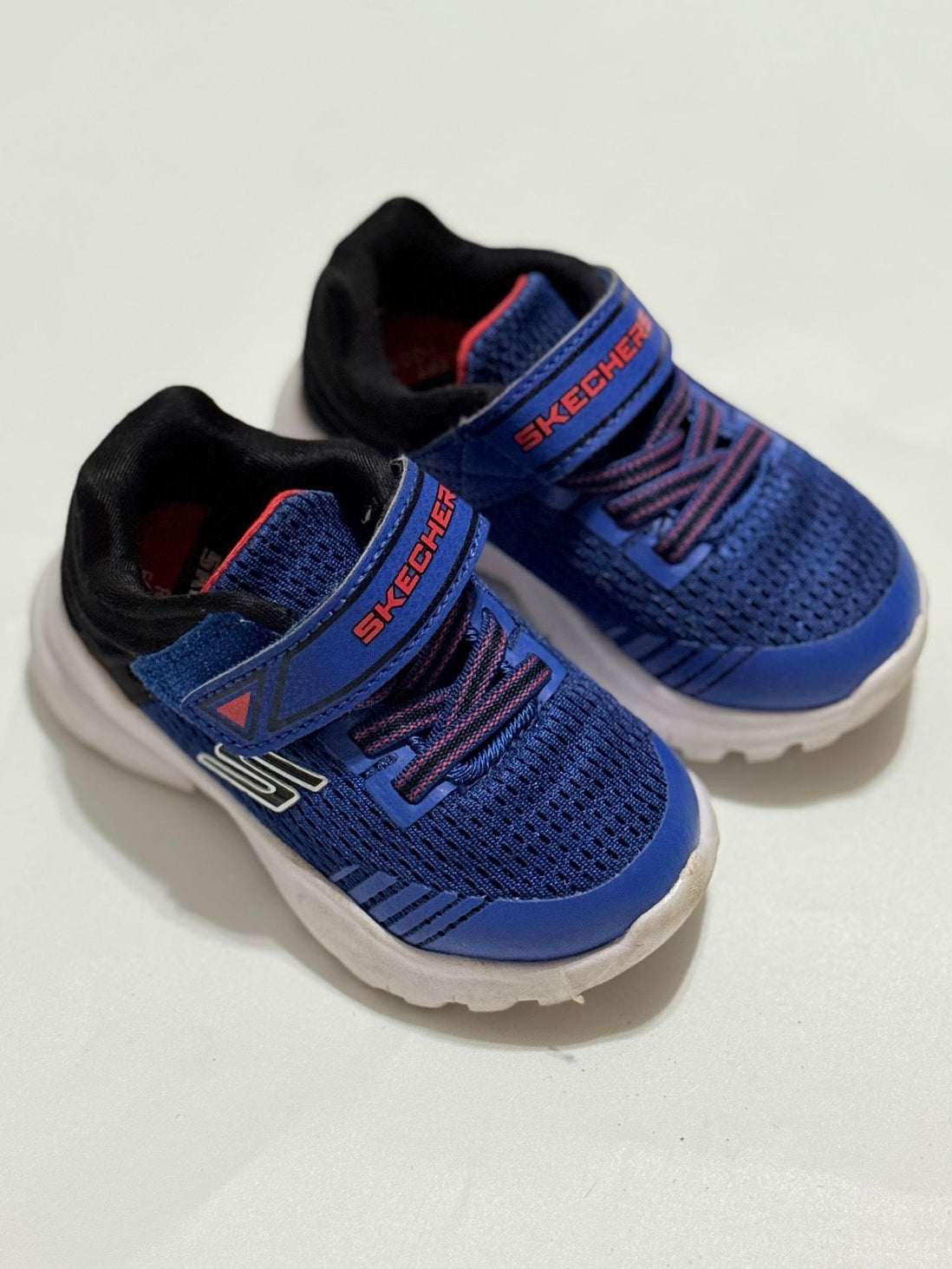 Skechers Blue Black Toddler Sneakers Size 6
