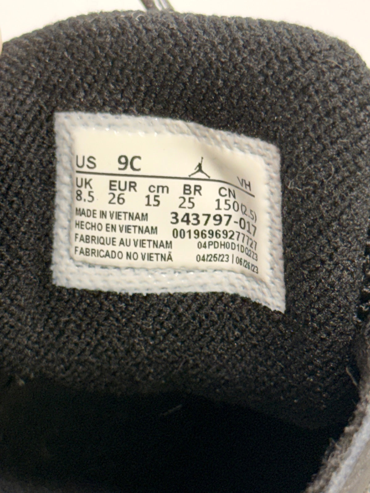 Jordan True Flight Black Gold Toddler 9C