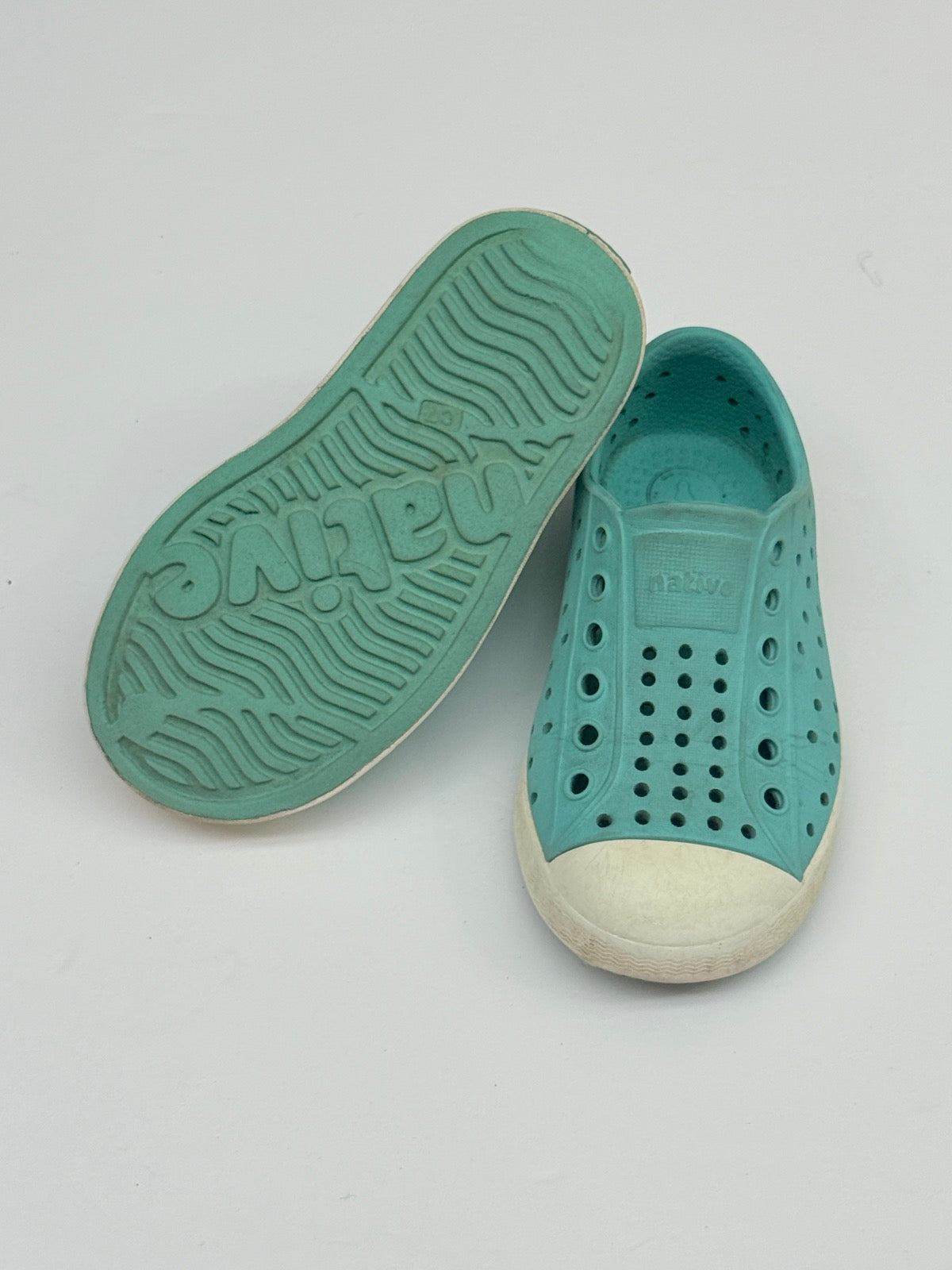 Native Jefferson Teal Slip-On Shoes Bundle