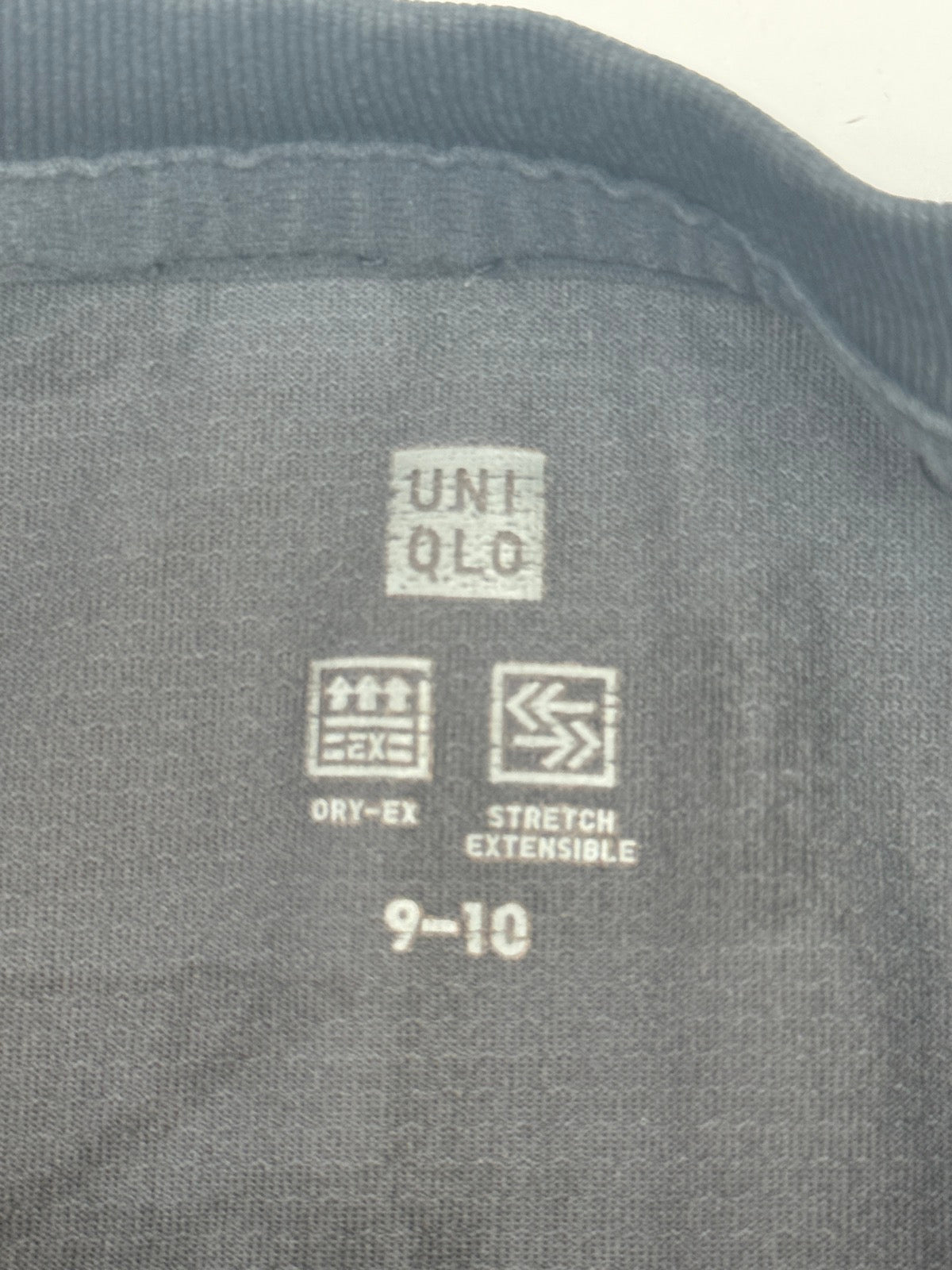 Uniqlo Dry-EX Abstract Print T-Shirt 9-10Y