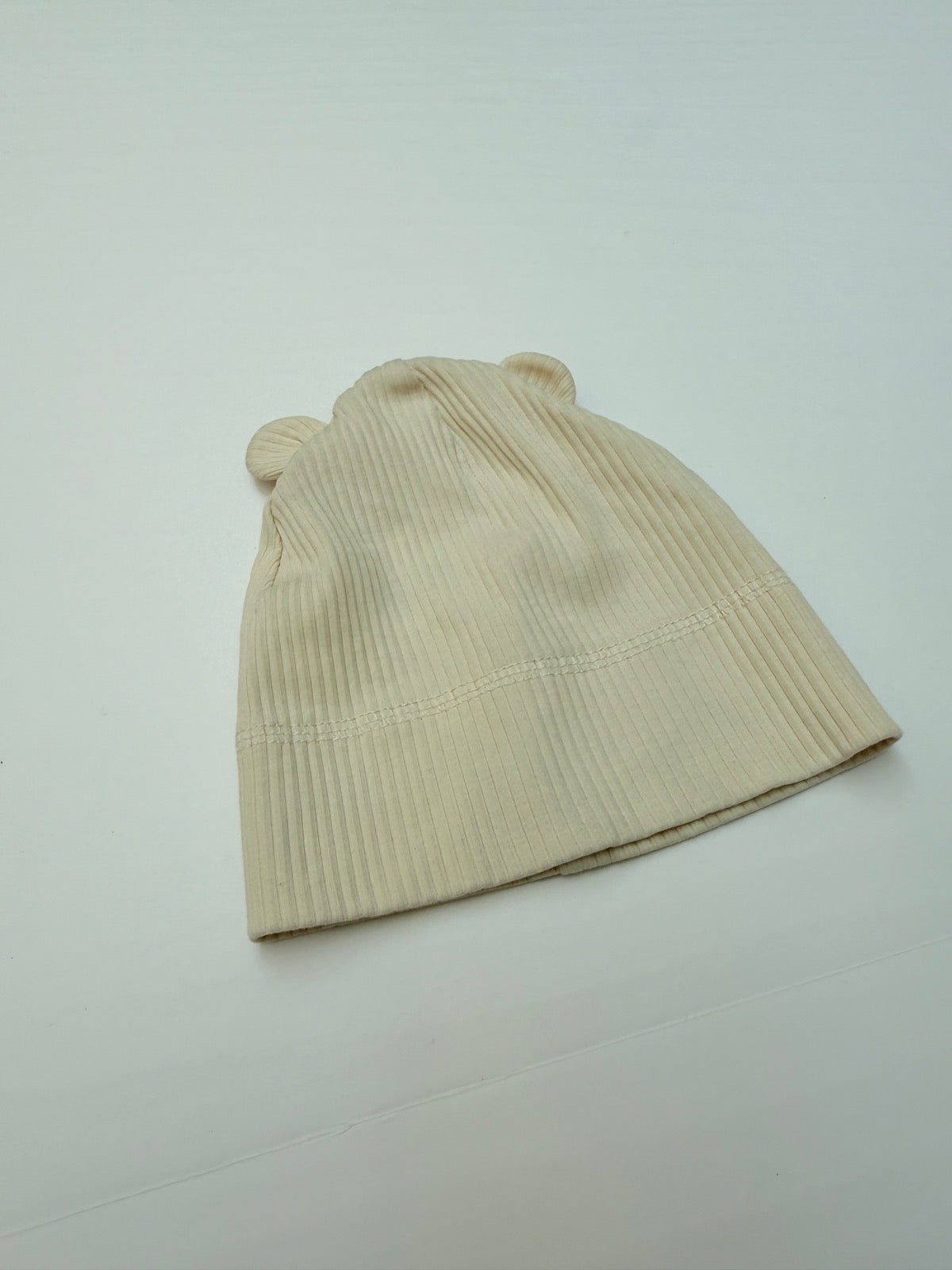 H&M Ribbed Bear Ear Beanie 2-6M
