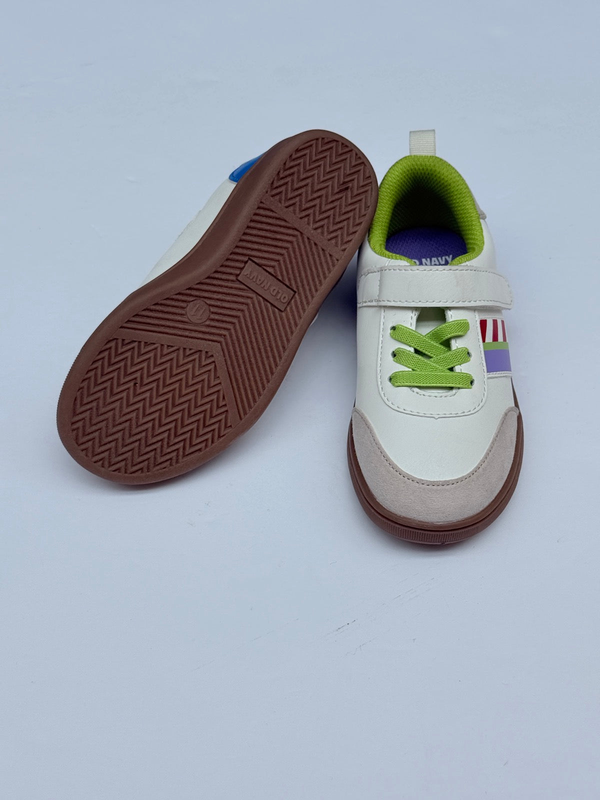 New - Old Navy x Pixar Buzz Sneaker Kids Size 11