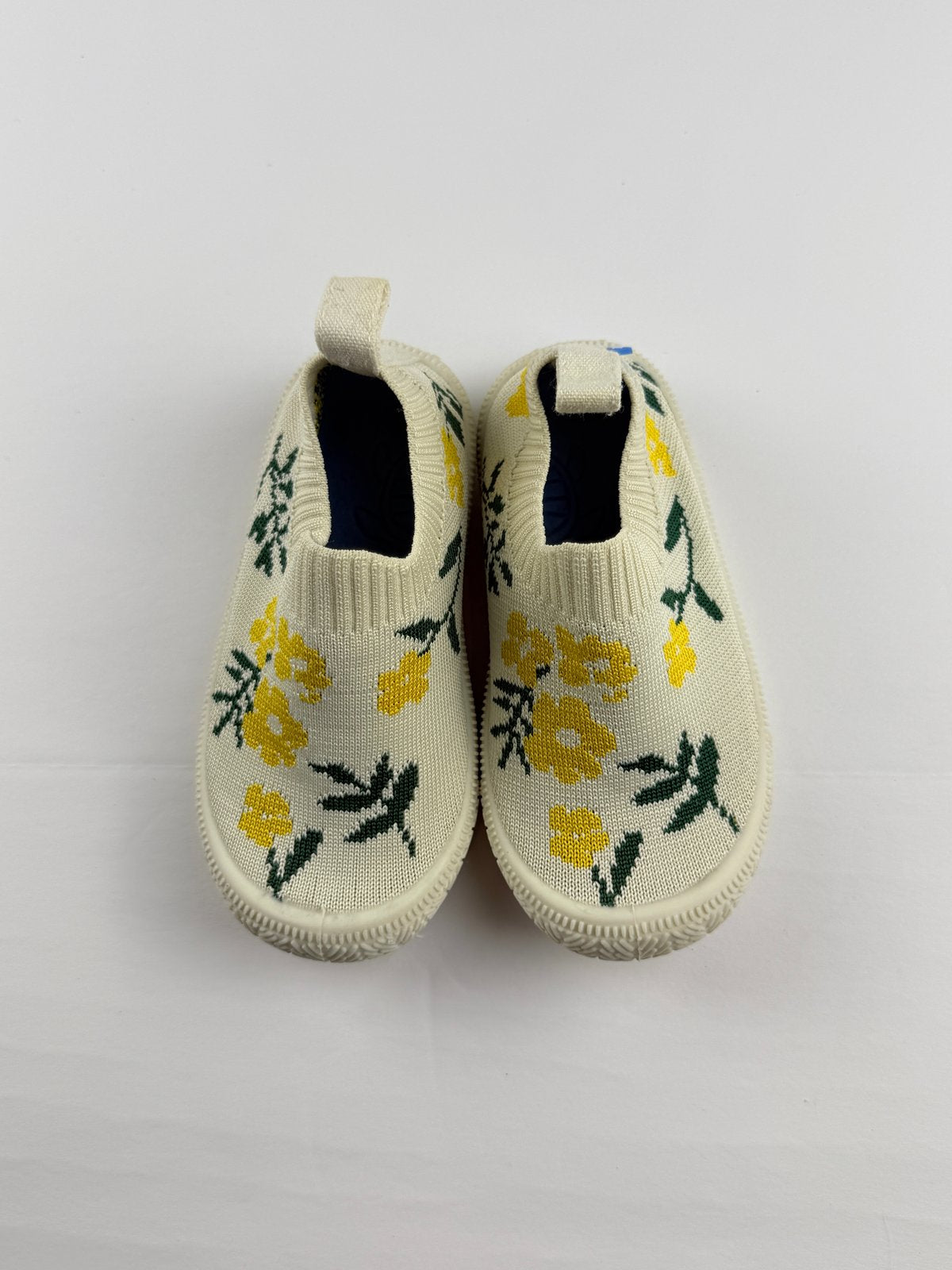 Jan & Jul Floral Knit Slip-On Shoes Size 6