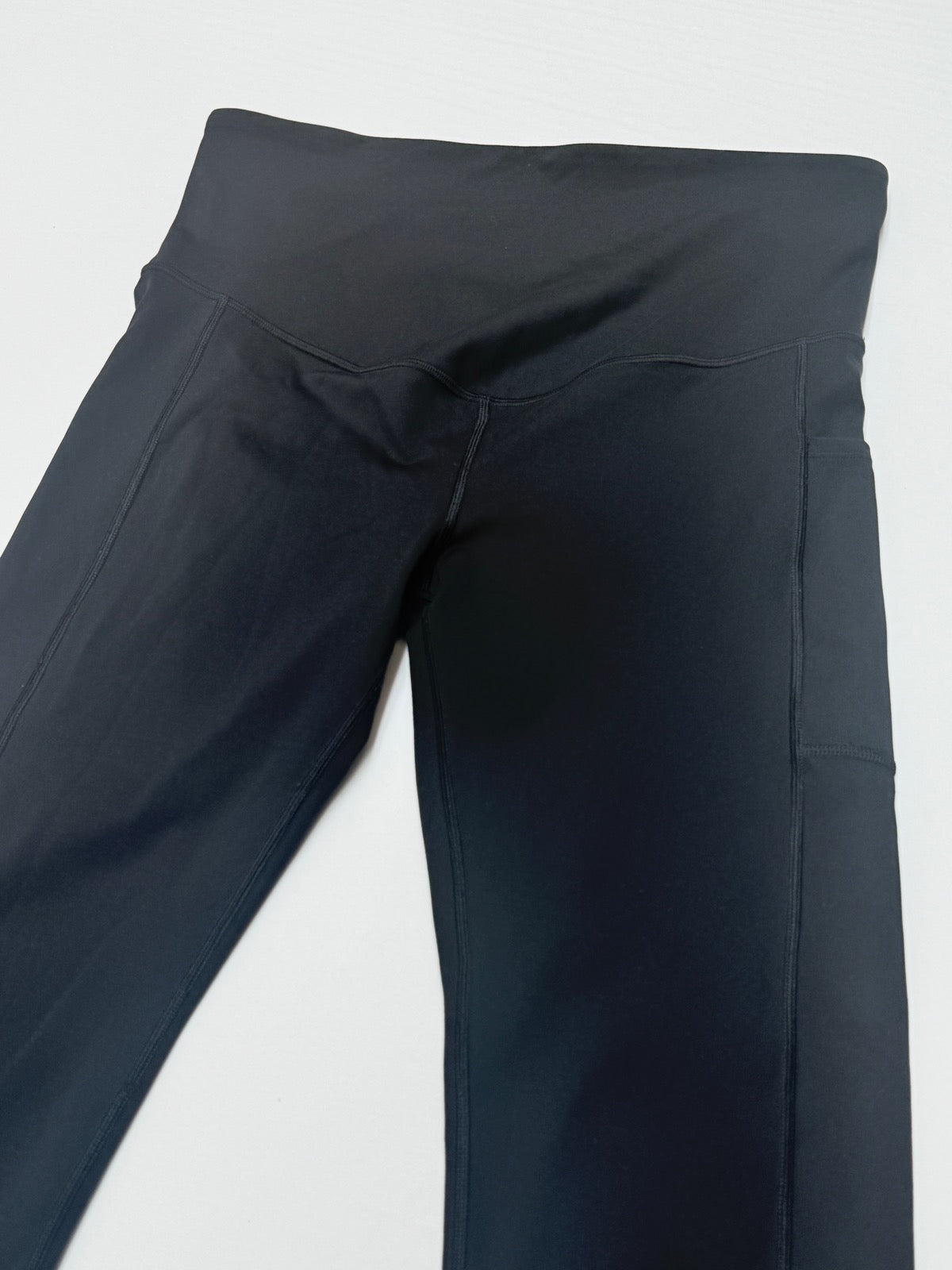 GapFit Black Leggings with Side Pocket M