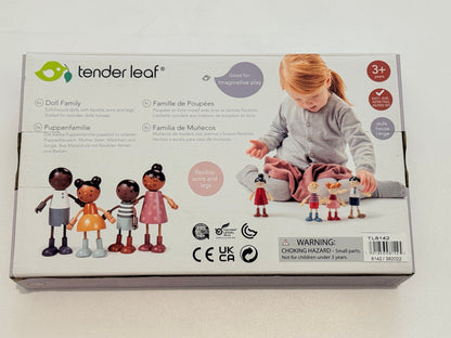 Tender Leaf Doll Family Wooden Figures Set