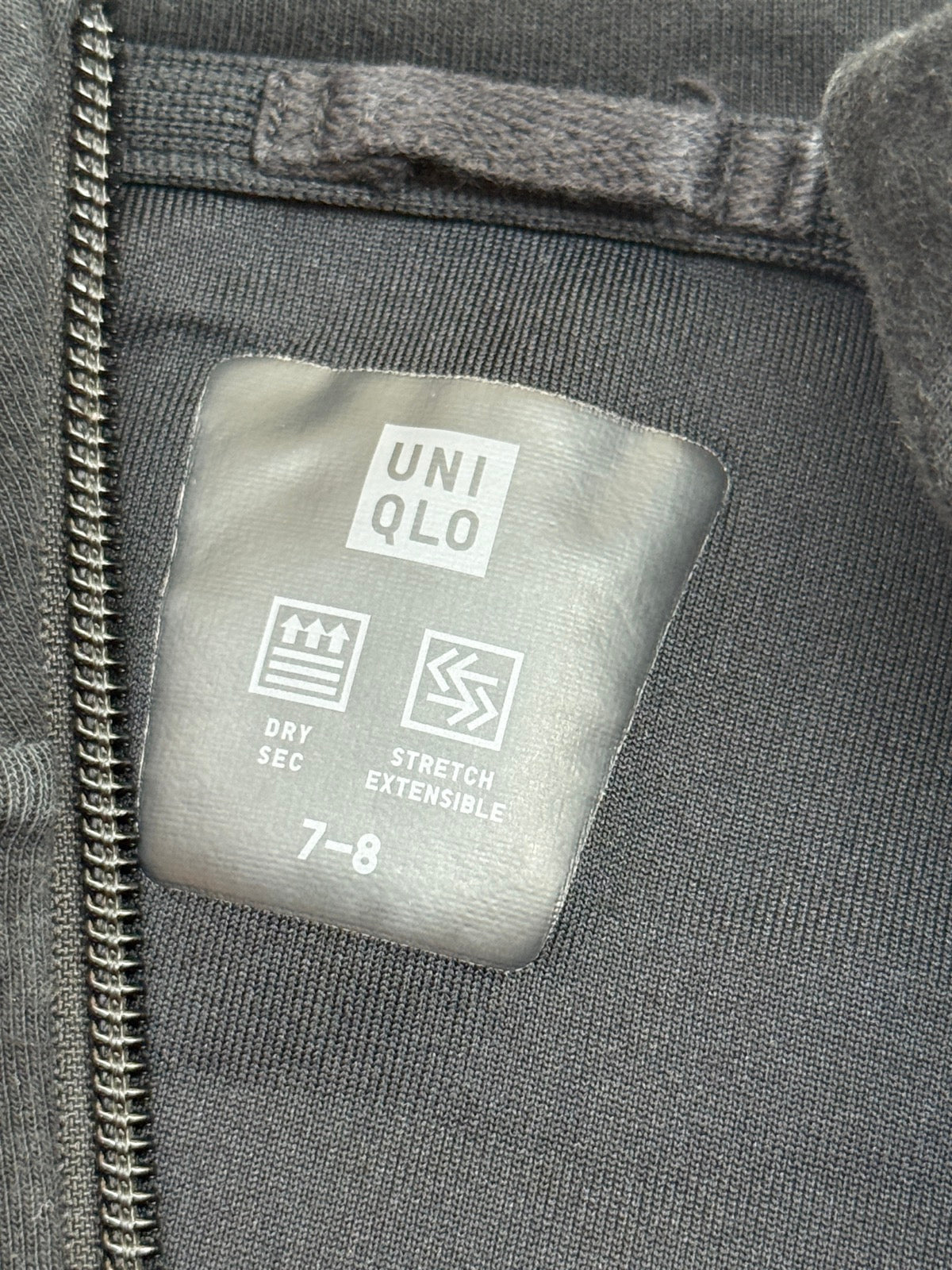 Uniqlo Black Zip Hoodie Kids 7-8