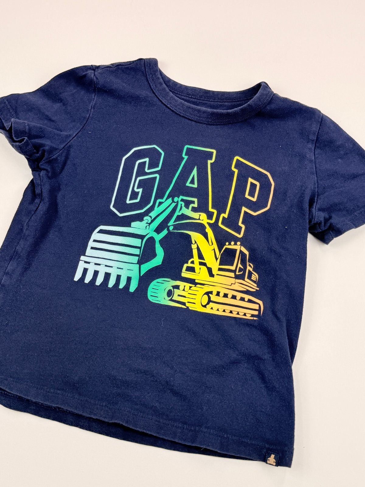 baby gap Excavator Graphic T-Shirt Size 5T