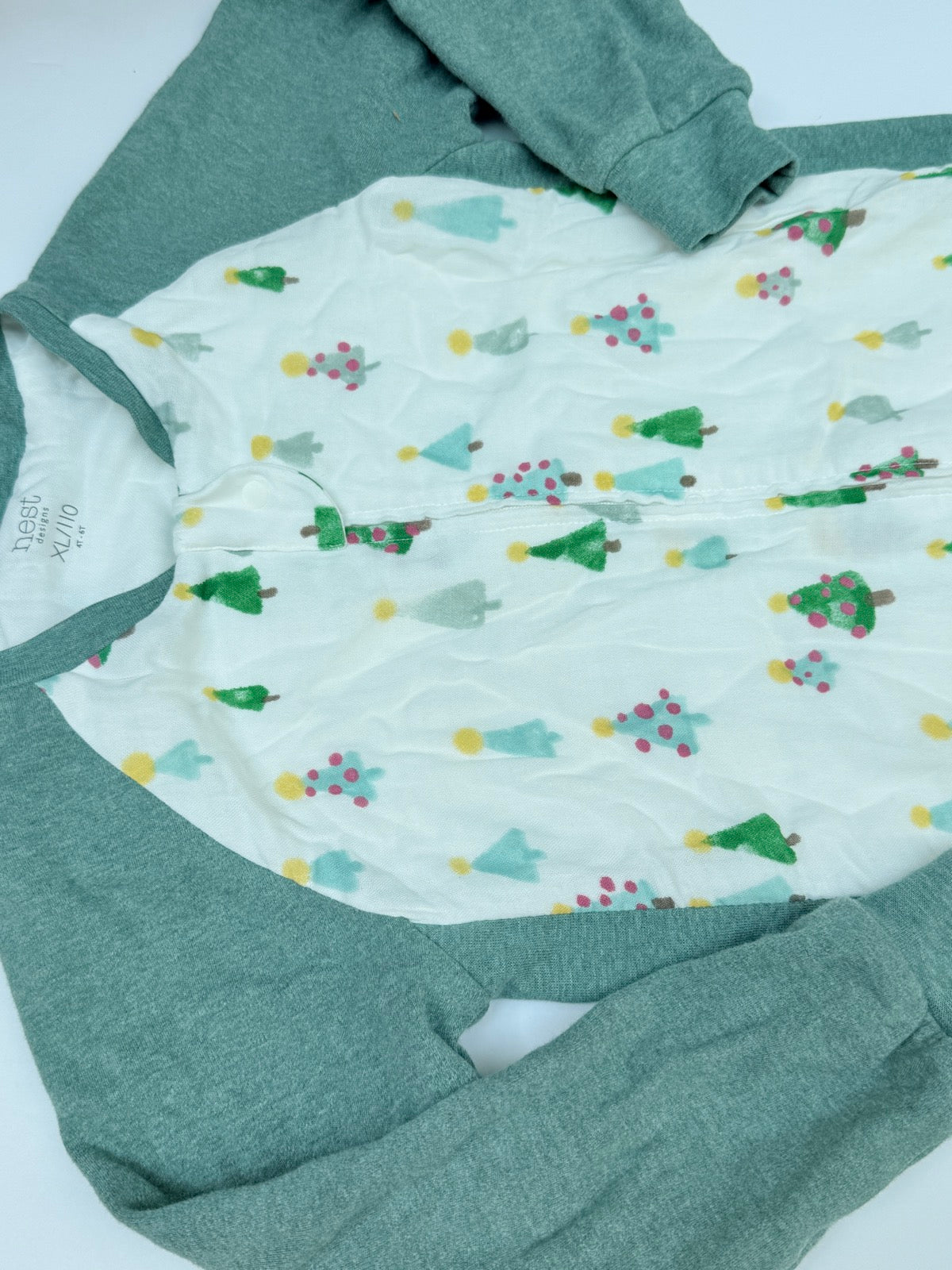 Nest Designs Christmas Tree Footed Pajama 4-6T